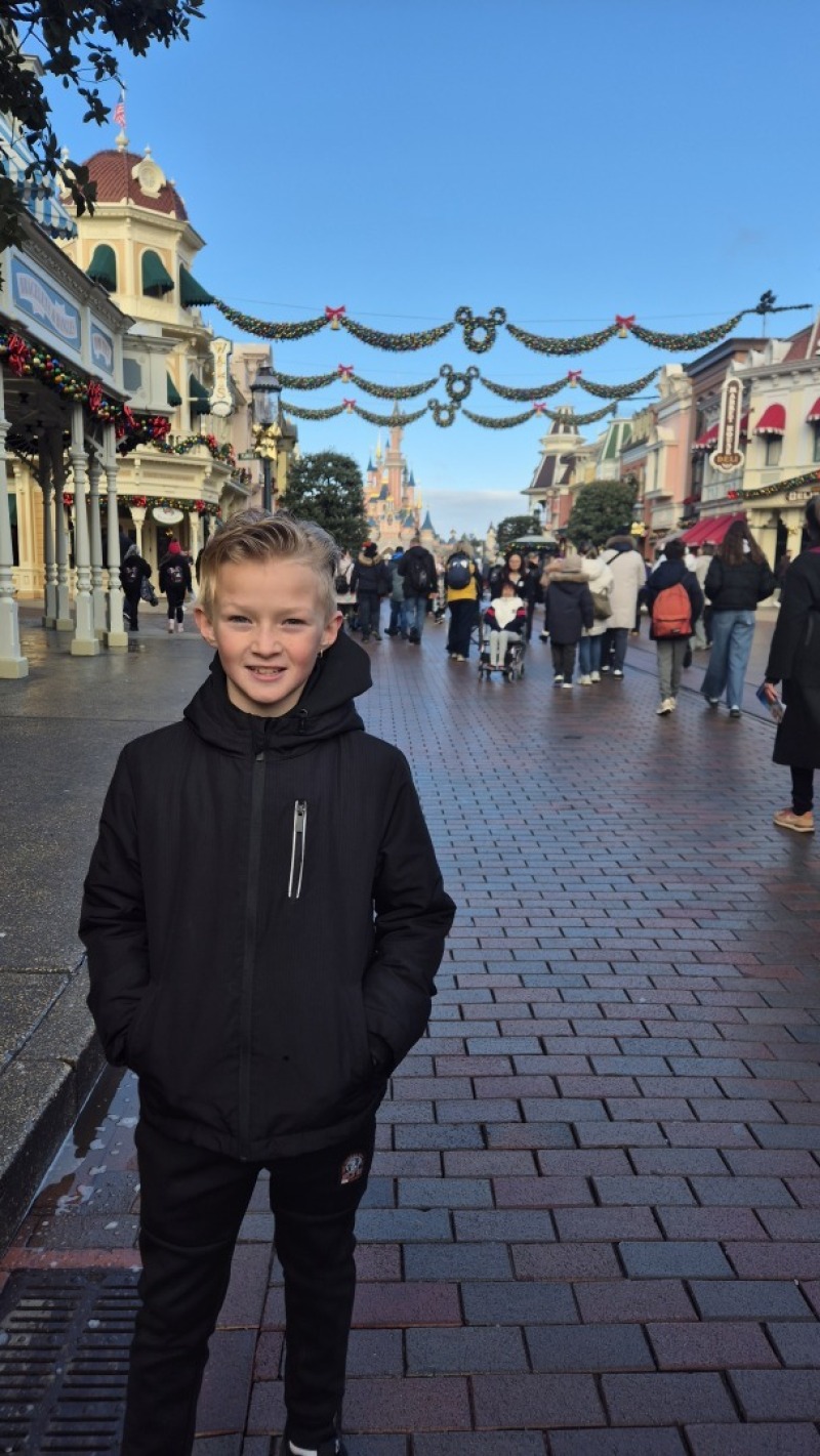 ZAZA Casting model ID: 27484