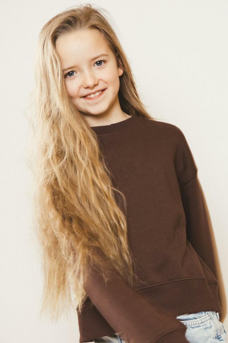 ZAZA Casting model ID: 21424