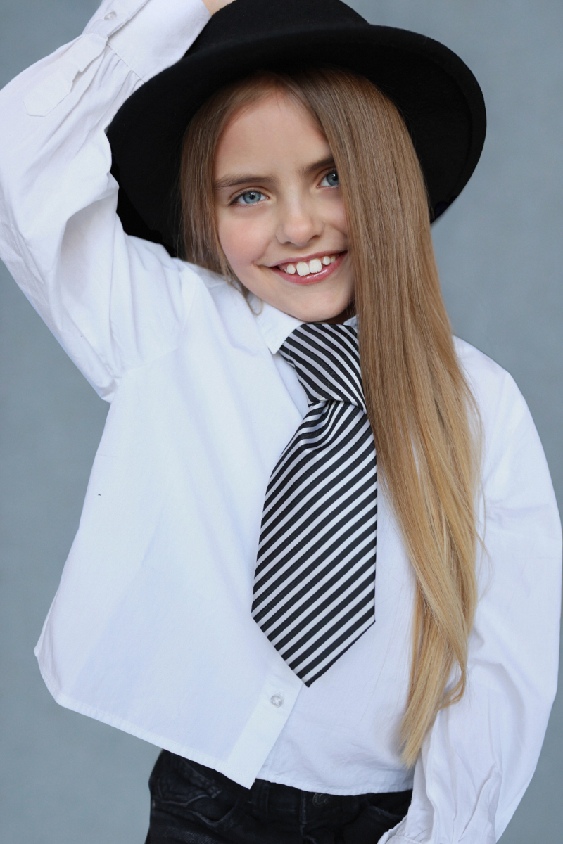 ZAZA Casting model ID: 20103