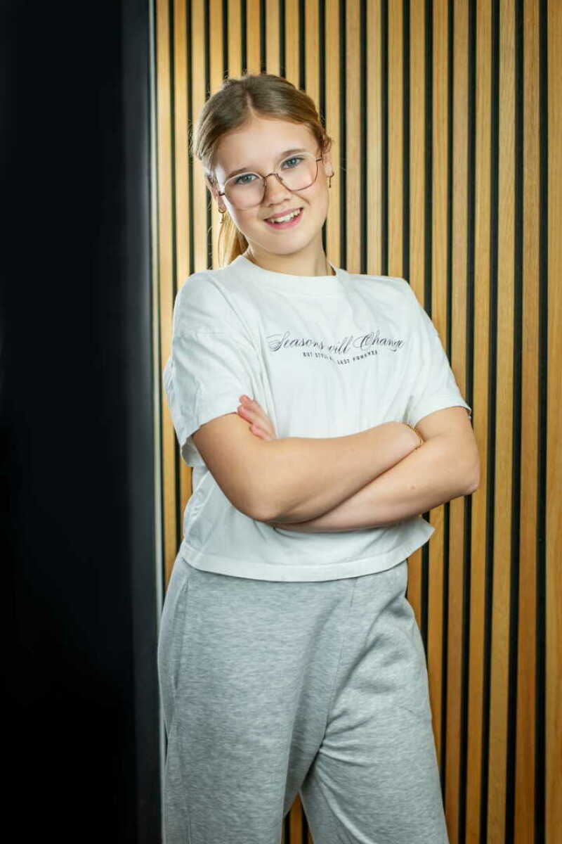 ZAZA Casting model ID: 27510