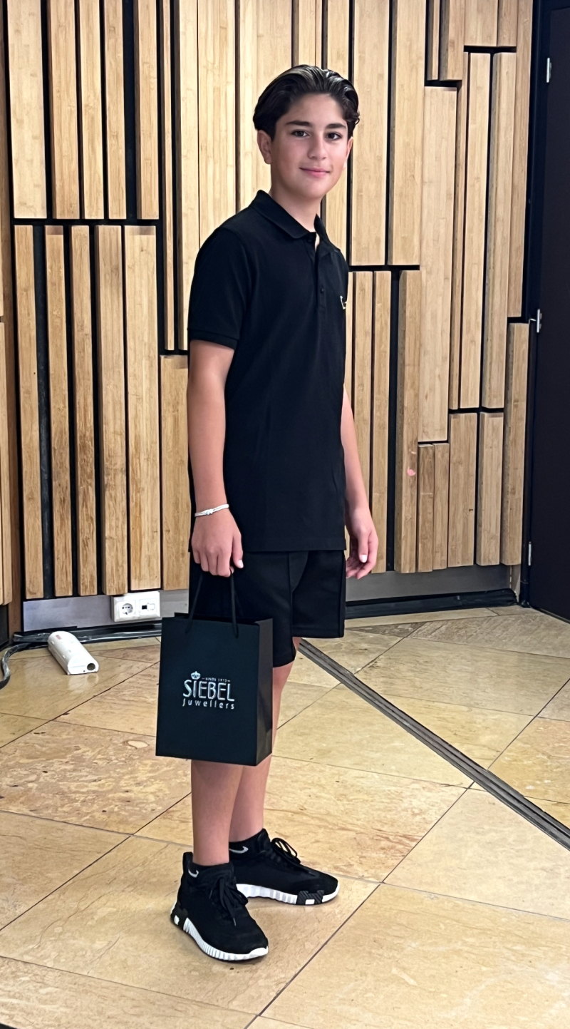 ZAZA Casting model ID: 2577