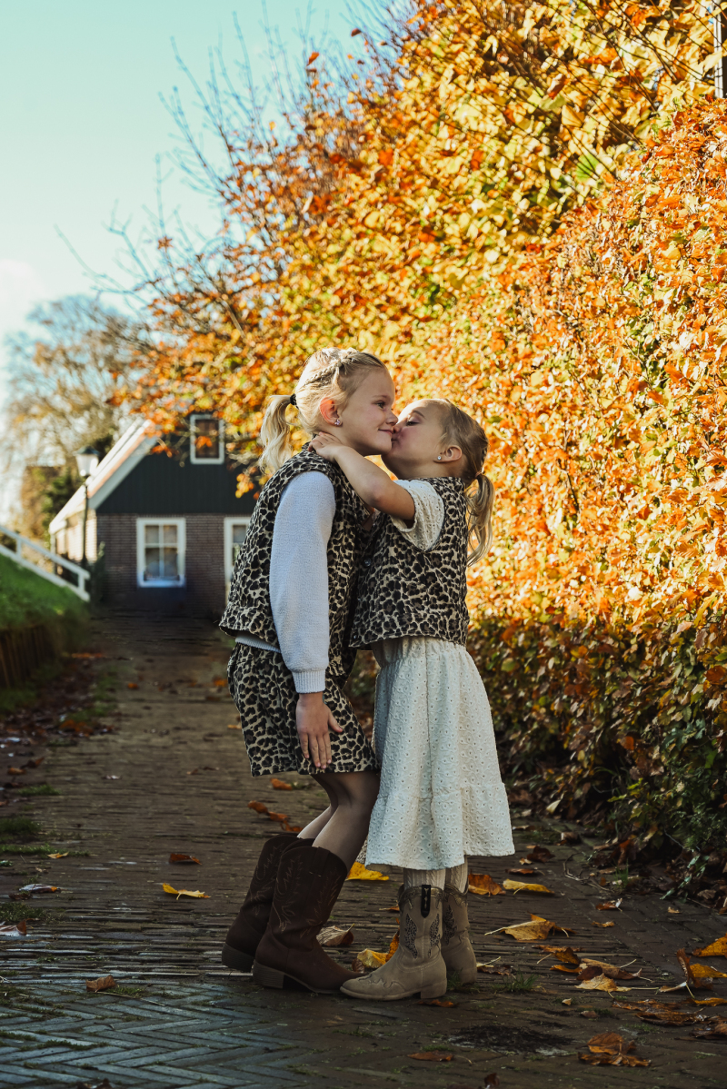 ZAZA Casting familie ID: 1757