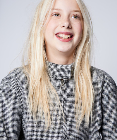 ZAZA Casting model ID: 27351