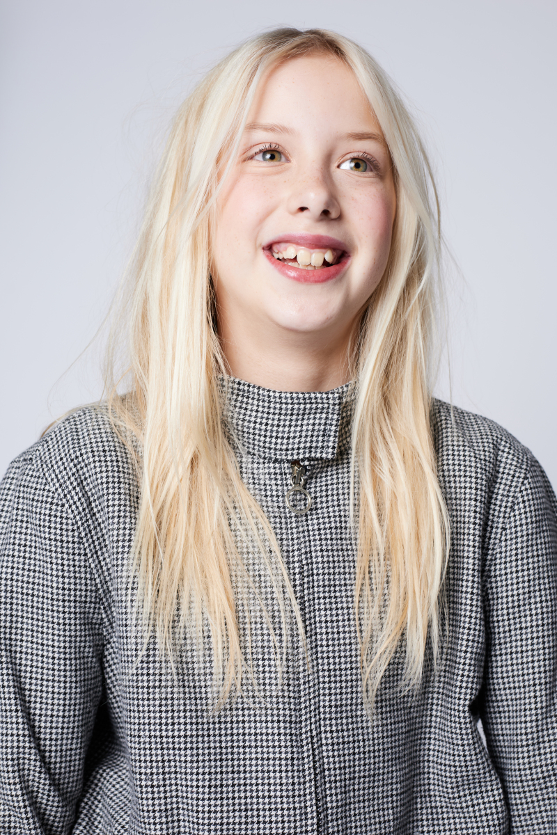 ZAZA Casting model ID: 27351