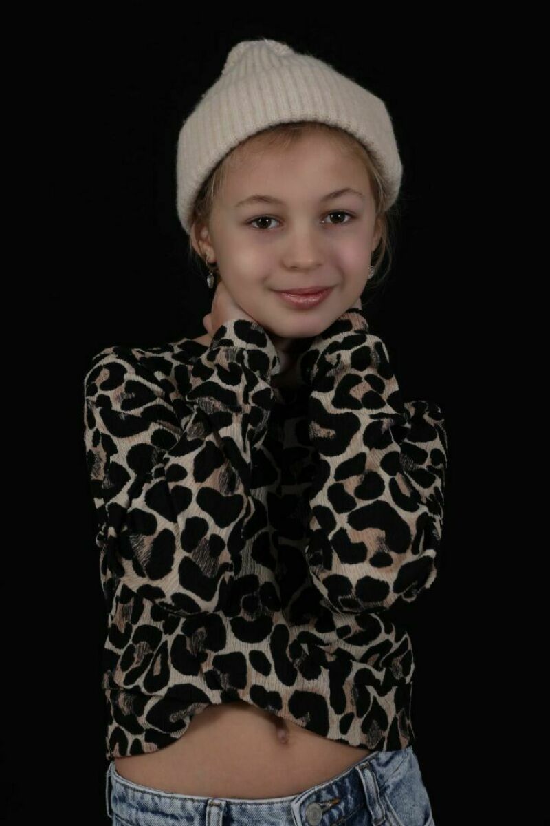 ZAZA Casting model ID: 27539