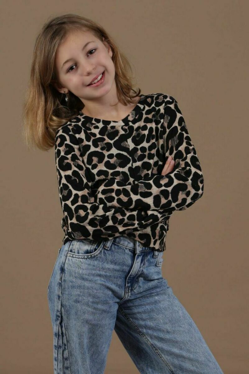 ZAZA Casting model ID: 27539