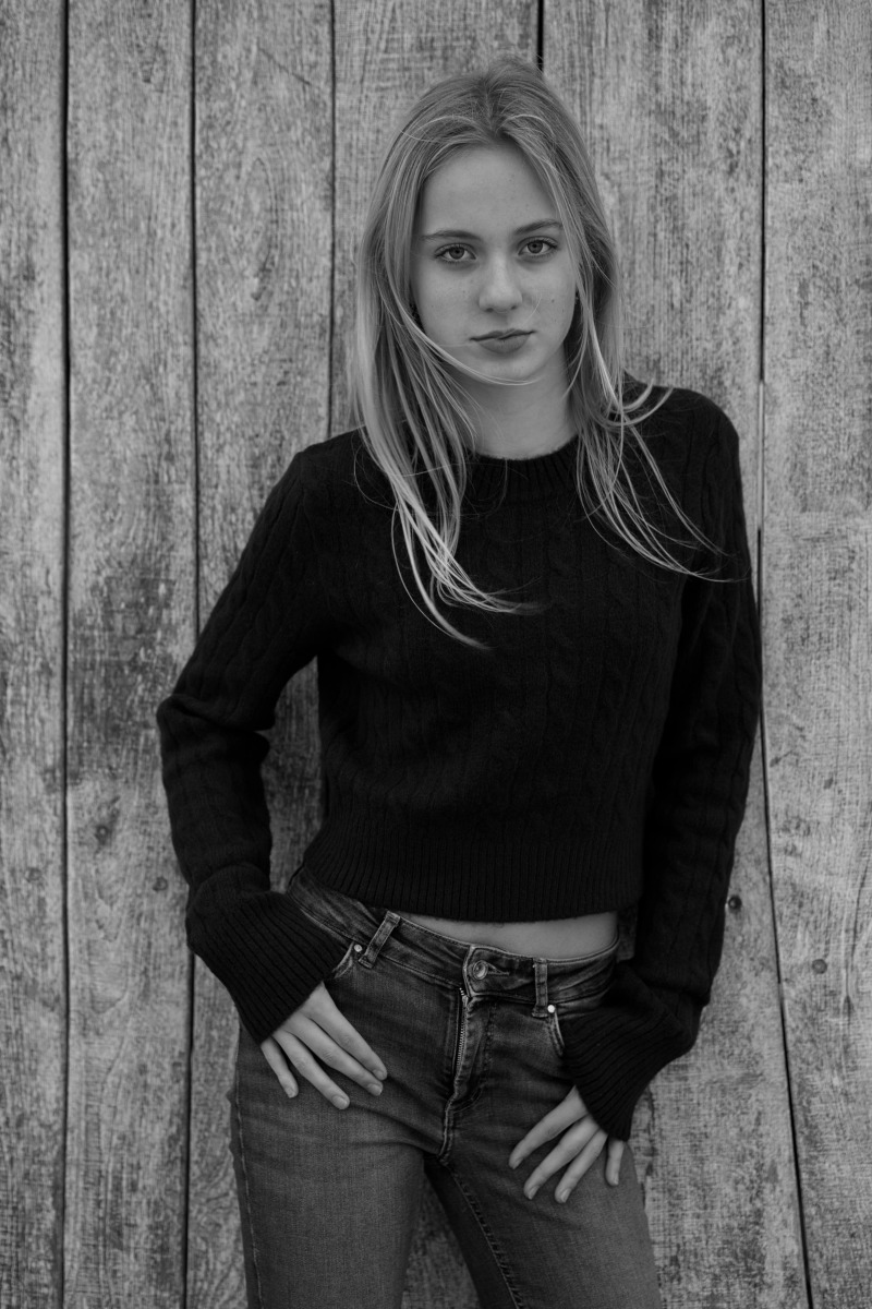 ZAZA Casting model ID: 27289