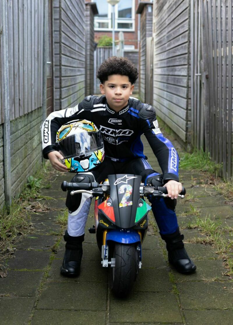 ZAZA Casting model ID: 27555