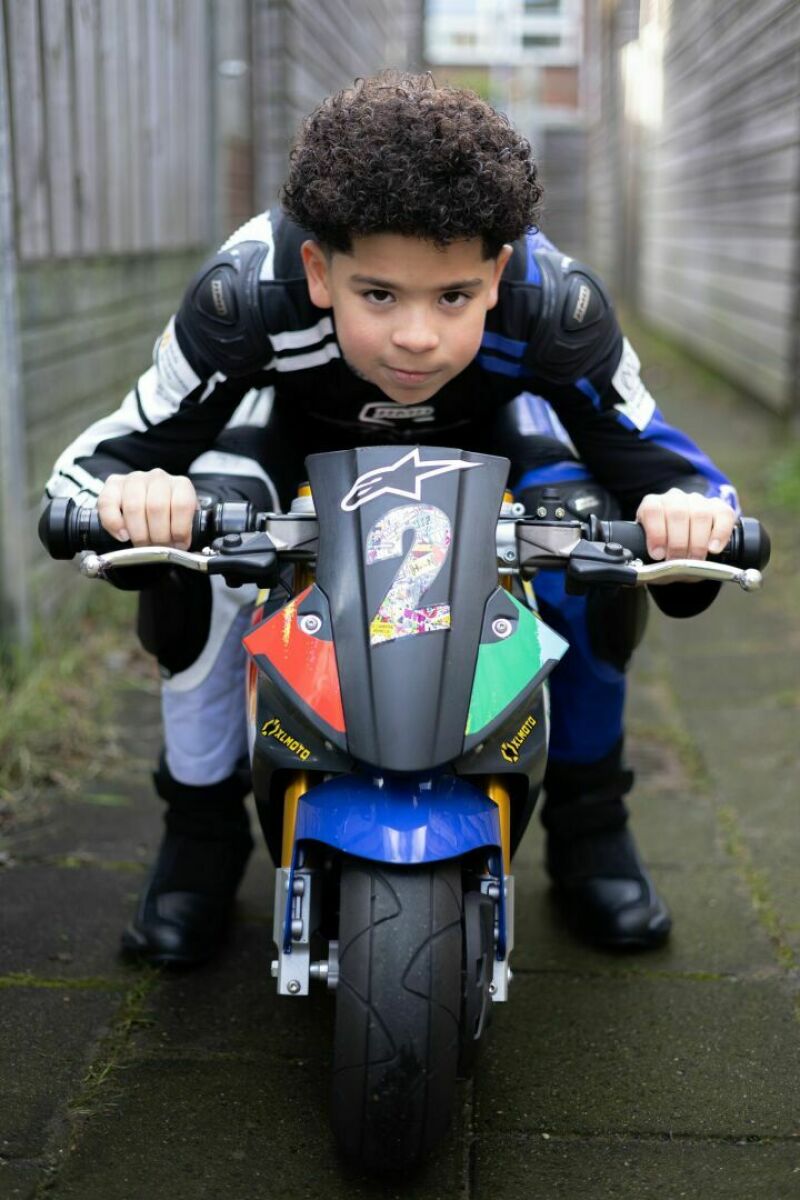 ZAZA Casting model ID: 27555