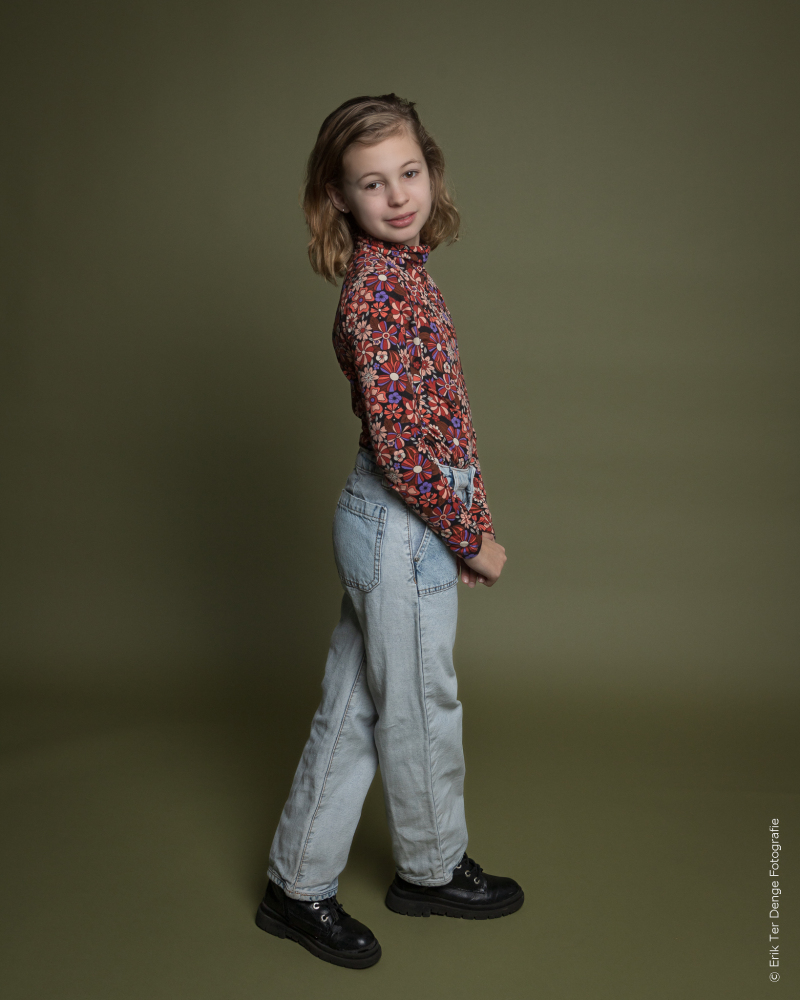 ZAZA Casting model ID: 27539