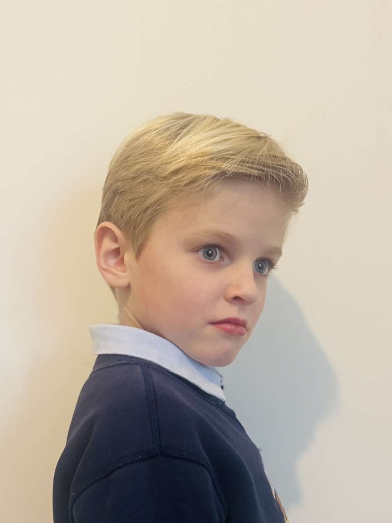 ZAZA Casting model ID: 27385