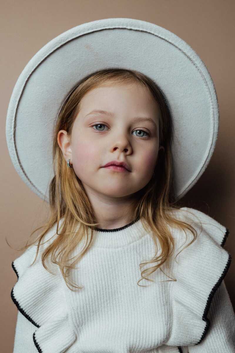 ZAZA Casting model ID: 27269