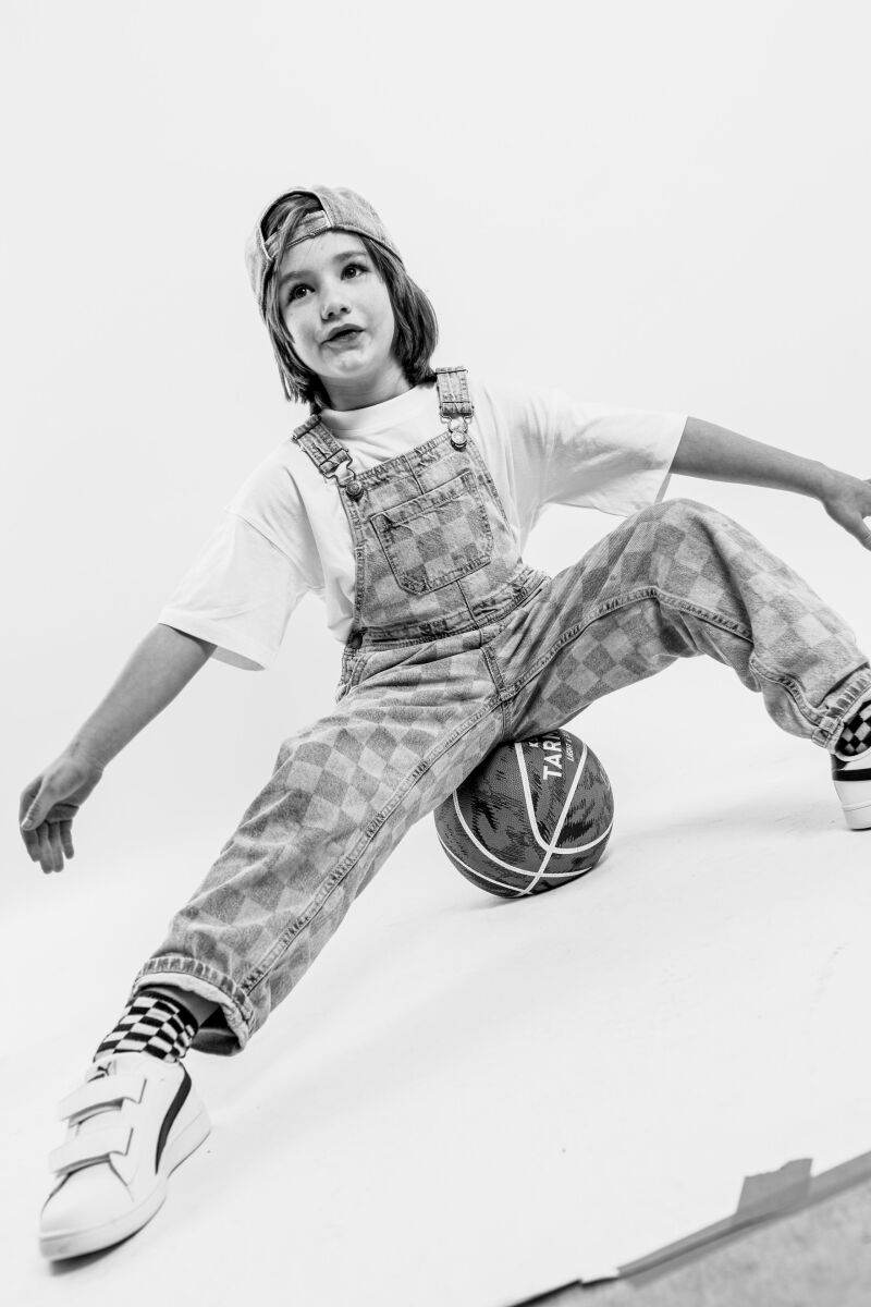 ZAZA Casting model ID: 27647