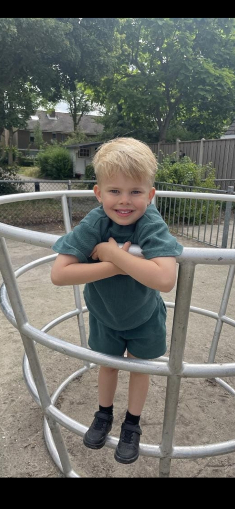 ZAZA Casting model ID: 22884