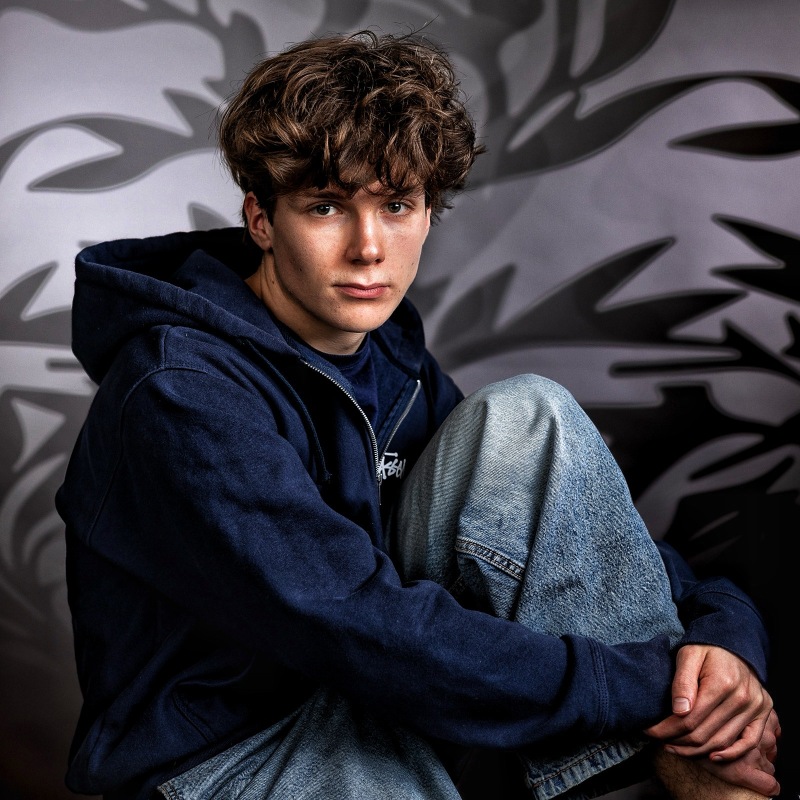 ZAZA Casting model ID: 27687