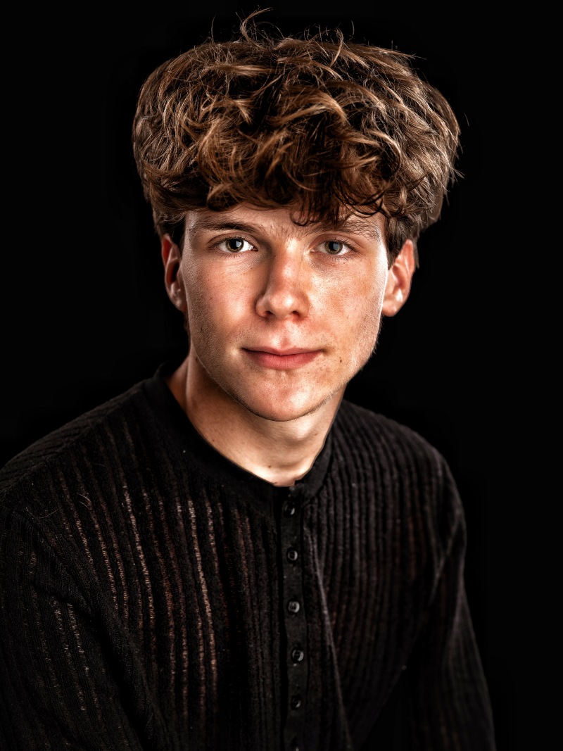ZAZA Casting model ID: 27687