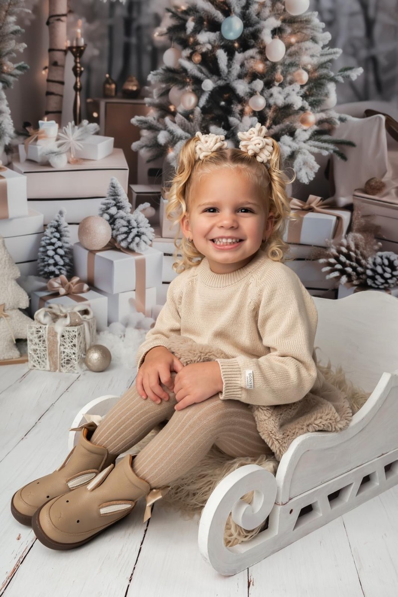 ZAZA Casting model ID: 24085