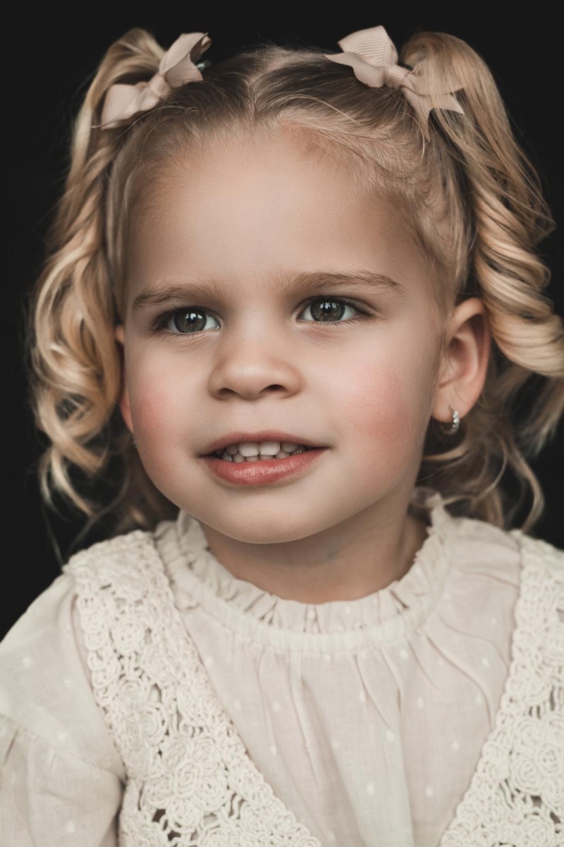 ZAZA Casting model ID: 24085