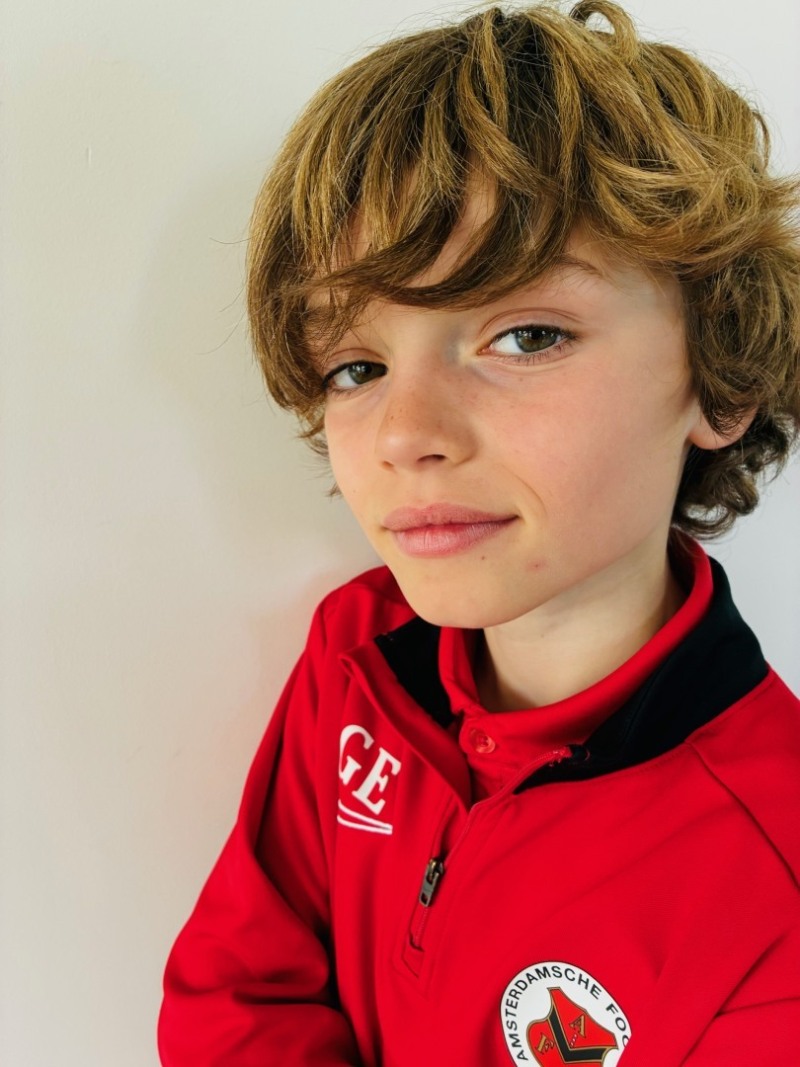 ZAZA Casting model ID: 27690