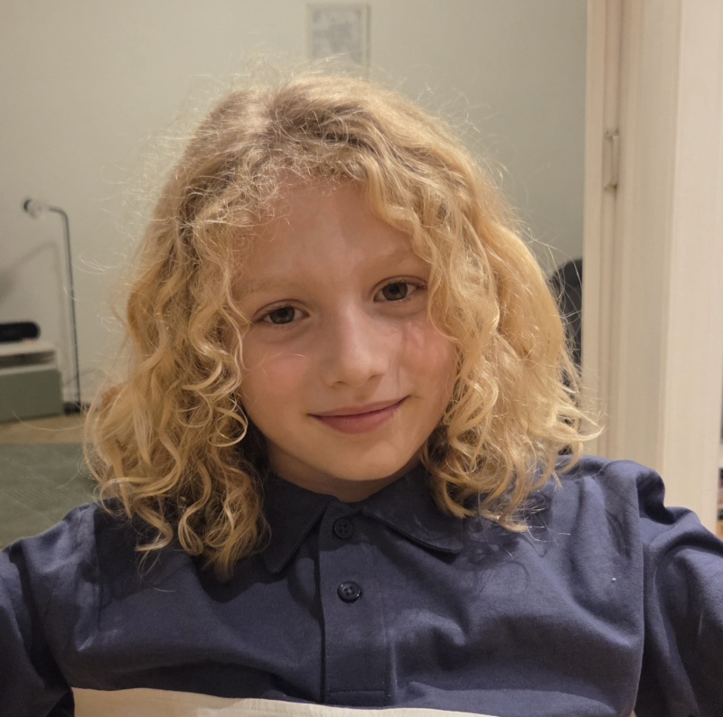 ZAZA Casting model ID: 25459