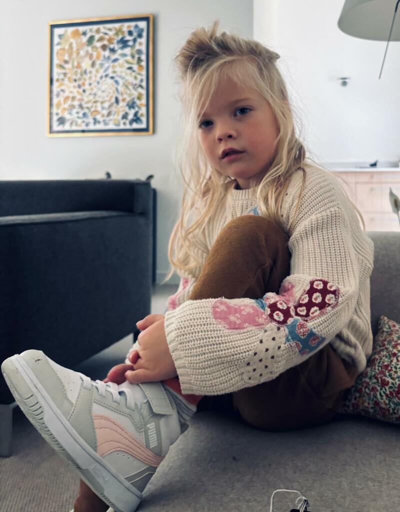 ZAZA Casting model ID: 14337