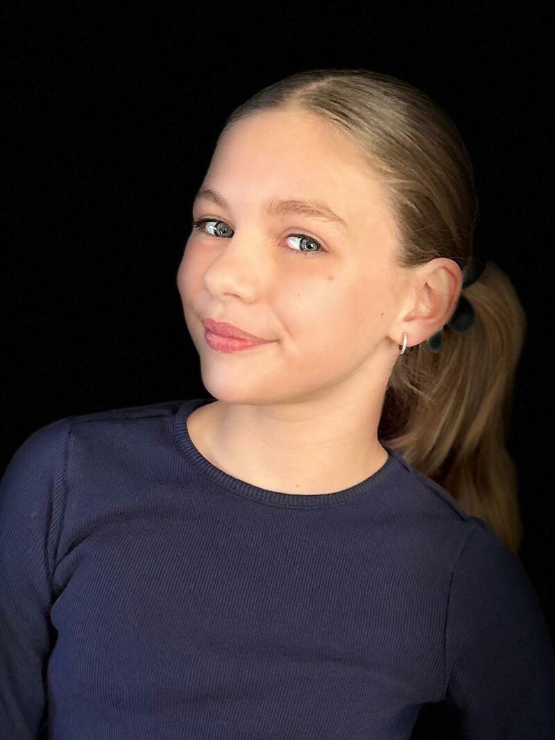 ZAZA Casting model ID: 15373