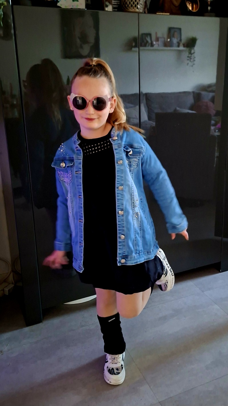 ZAZA Casting model ID: 22419