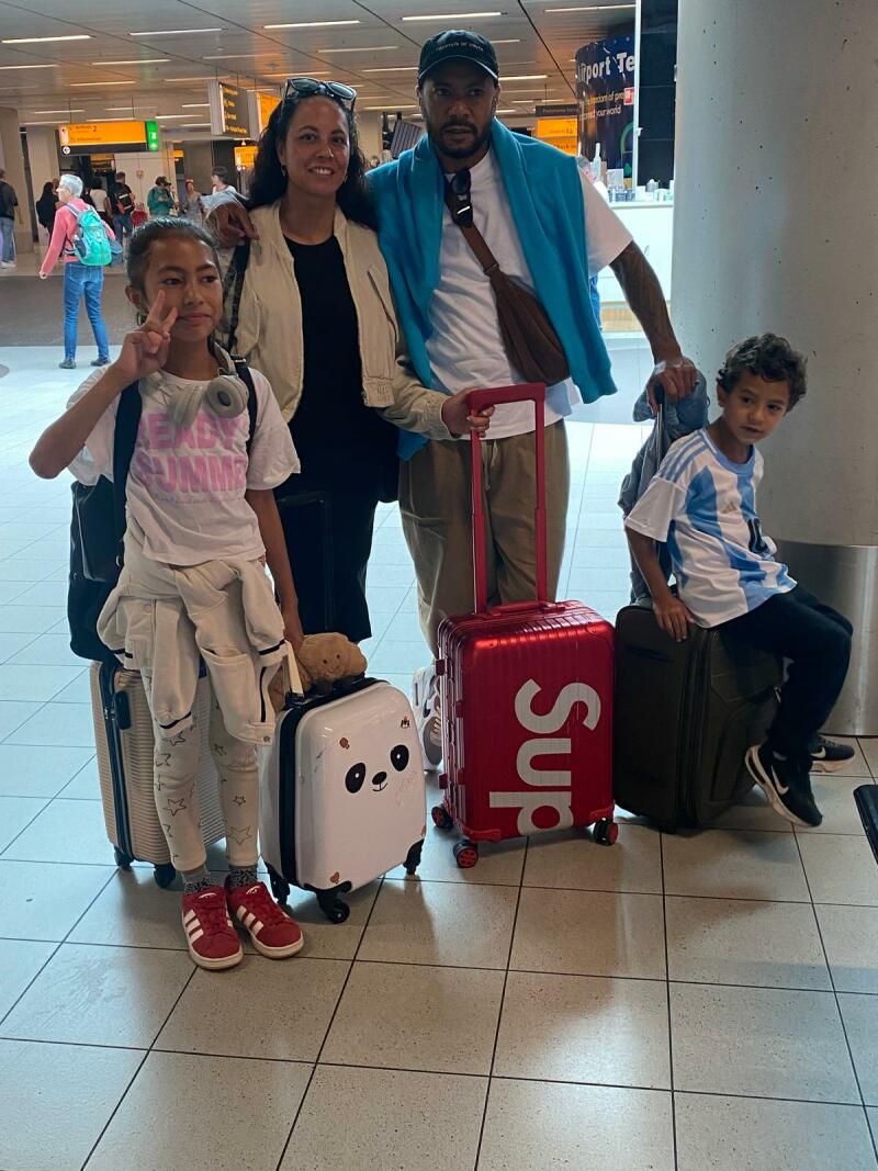 ZAZA Casting familie ID: 1111