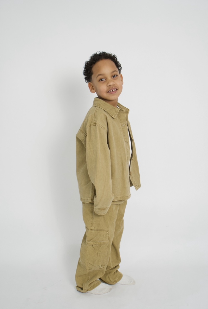 ZAZA Casting model ID: 17379