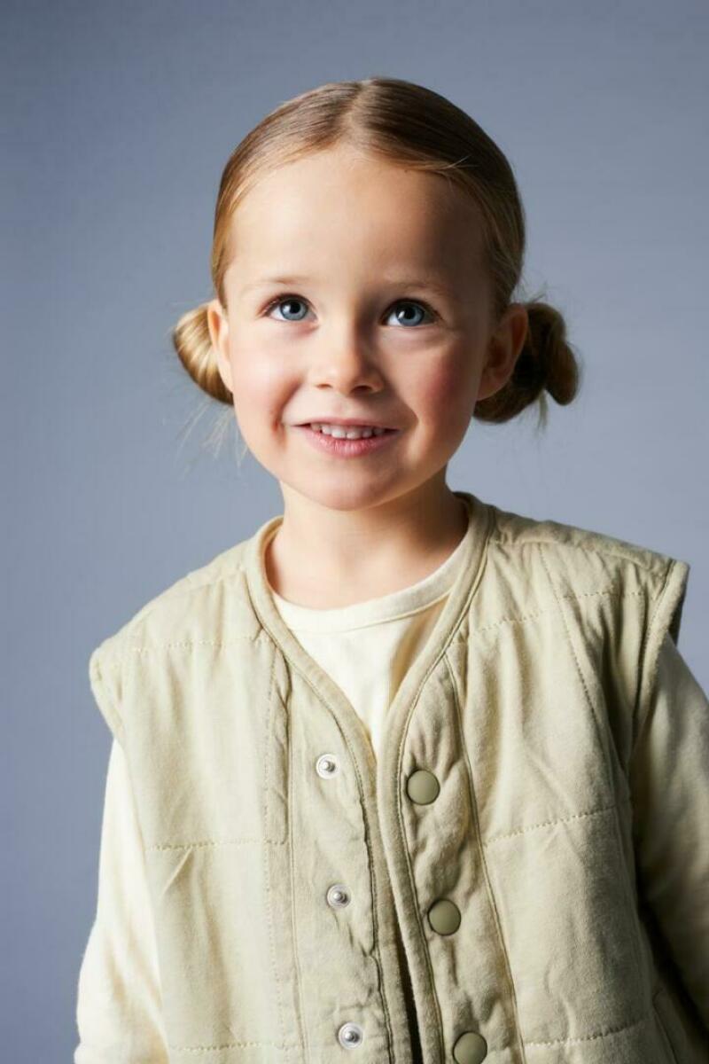 ZAZA Casting model ID: 27800