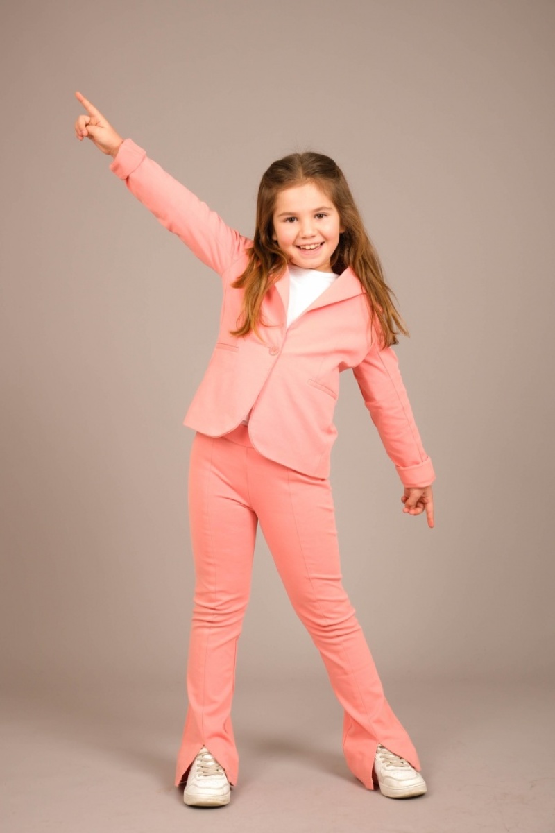 ZAZA Casting model ID: 25763