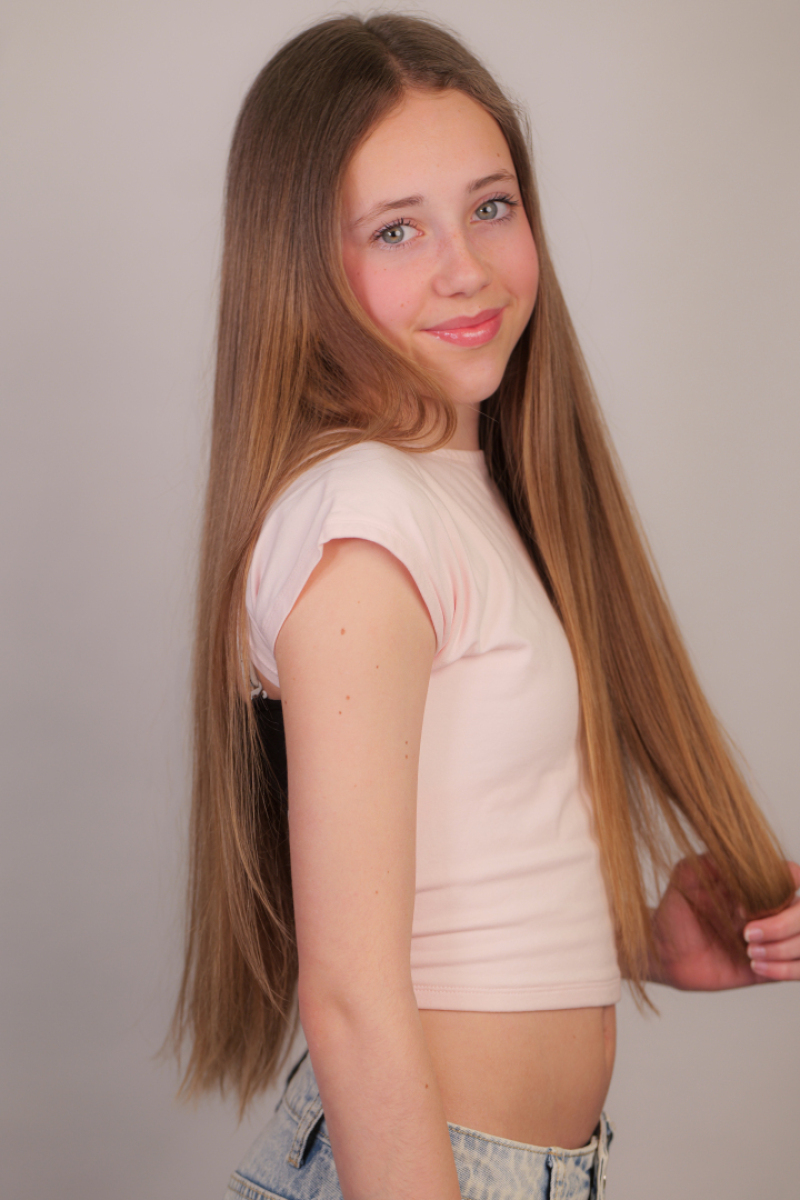 ZAZA Casting model ID: 27810
