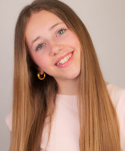 ZAZA Casting model ID: 27810