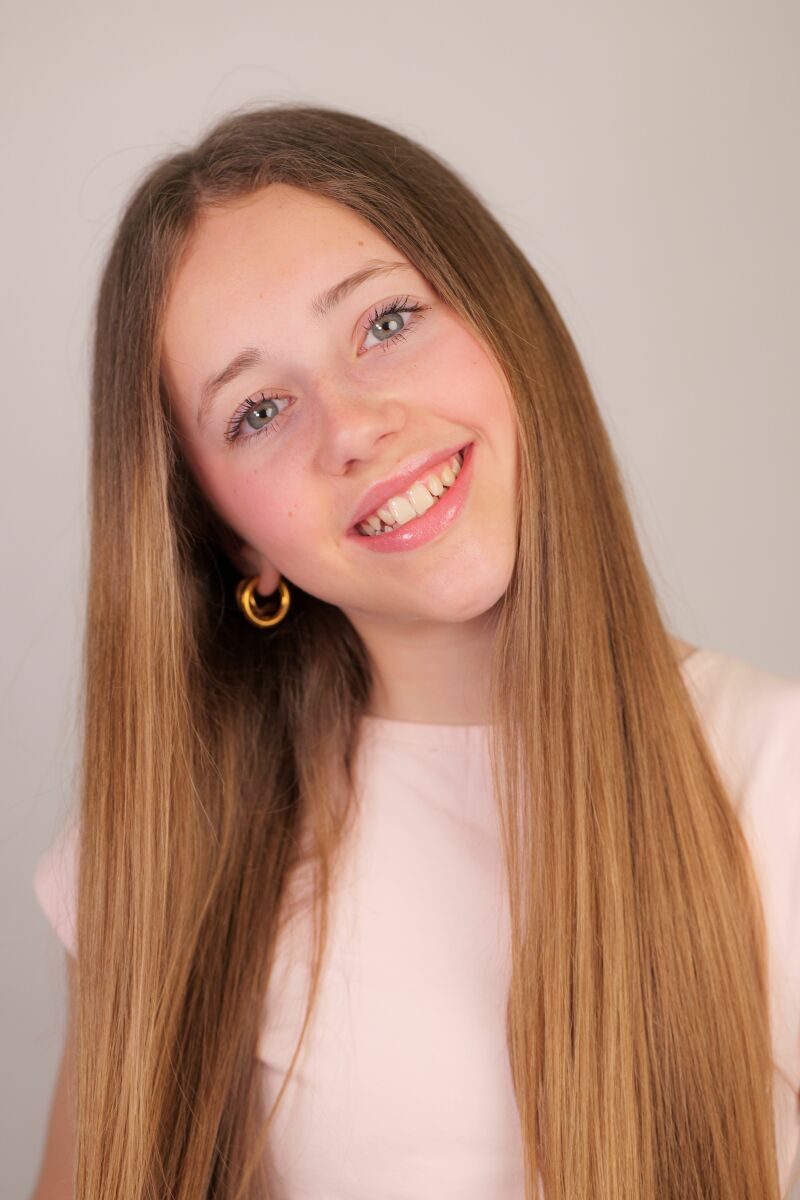 ZAZA Casting model ID: 27810