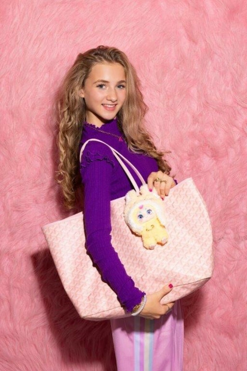 ZAZA Casting model ID: 23206