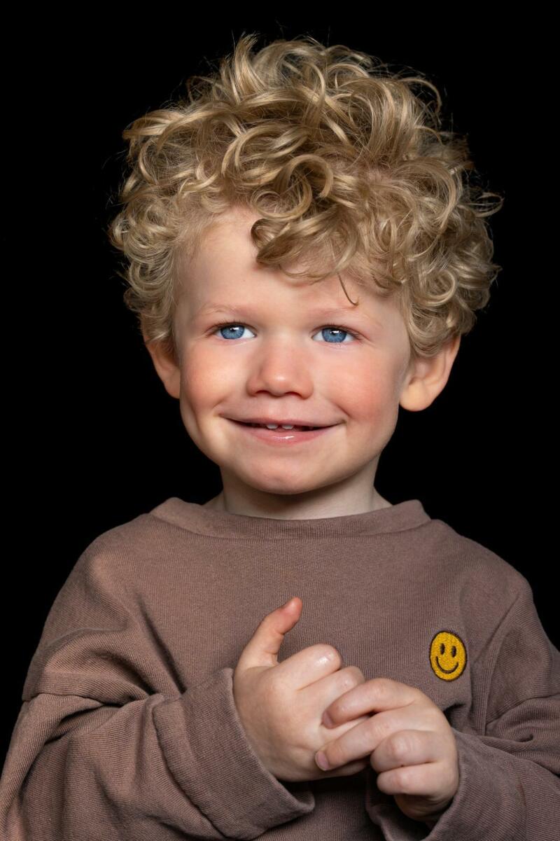 ZAZA Casting model ID: 27830