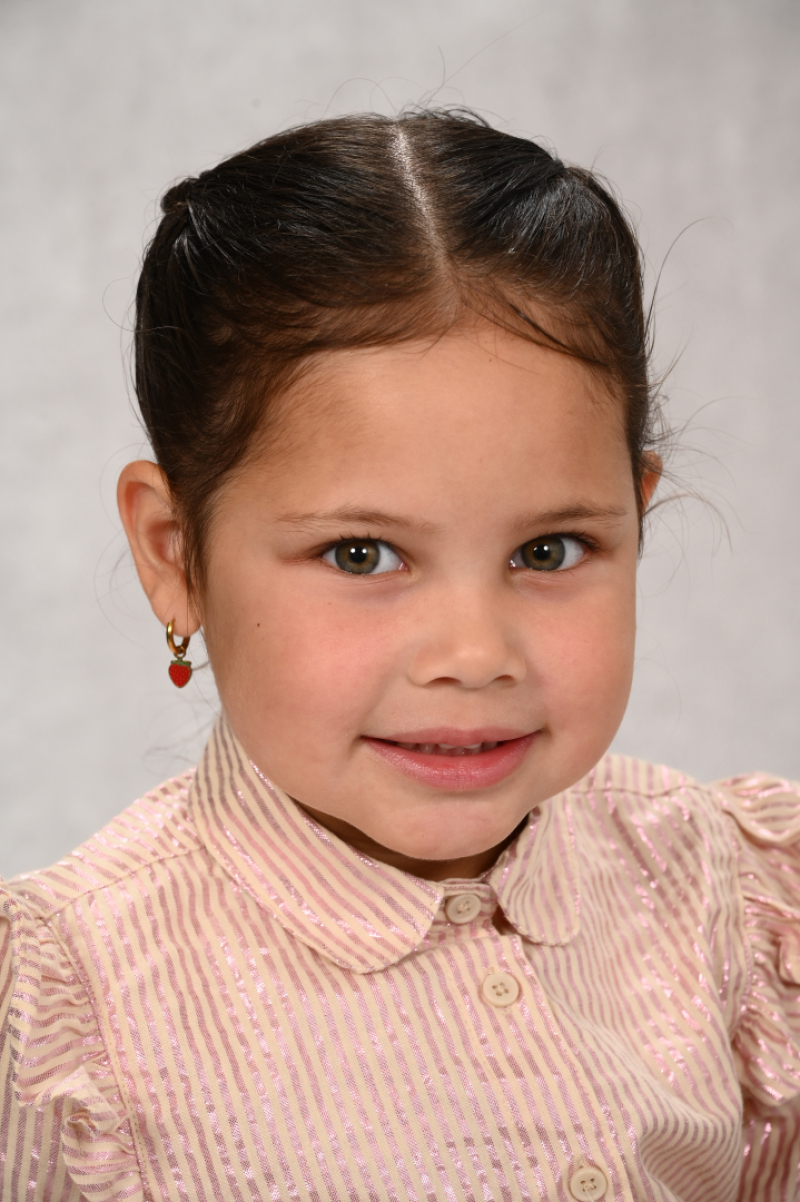 ZAZA Casting model ID: 27839