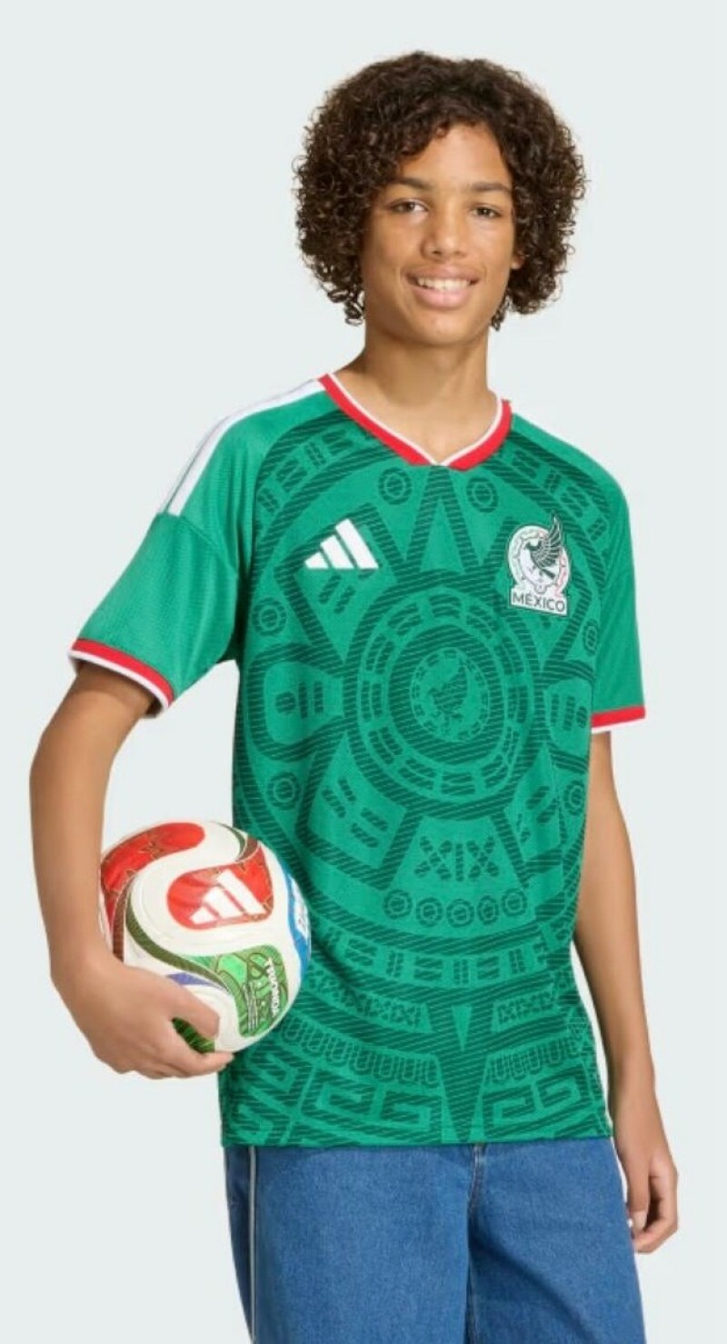 ZAZA Casting model ID: 18948