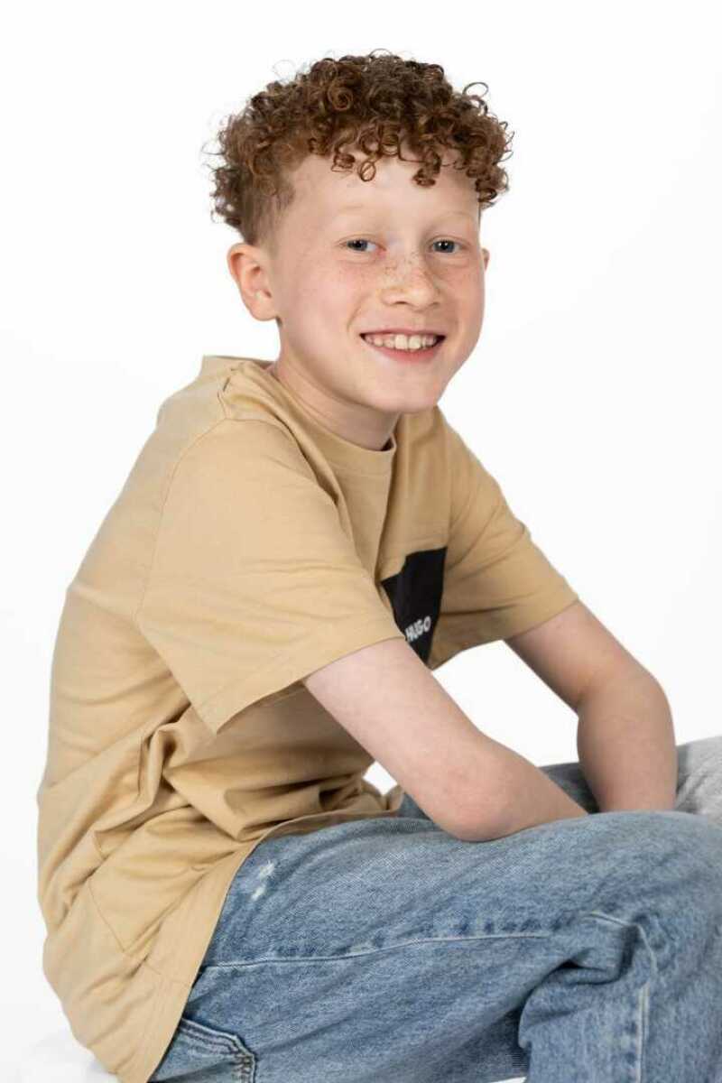 ZAZA Casting model ID: 27885