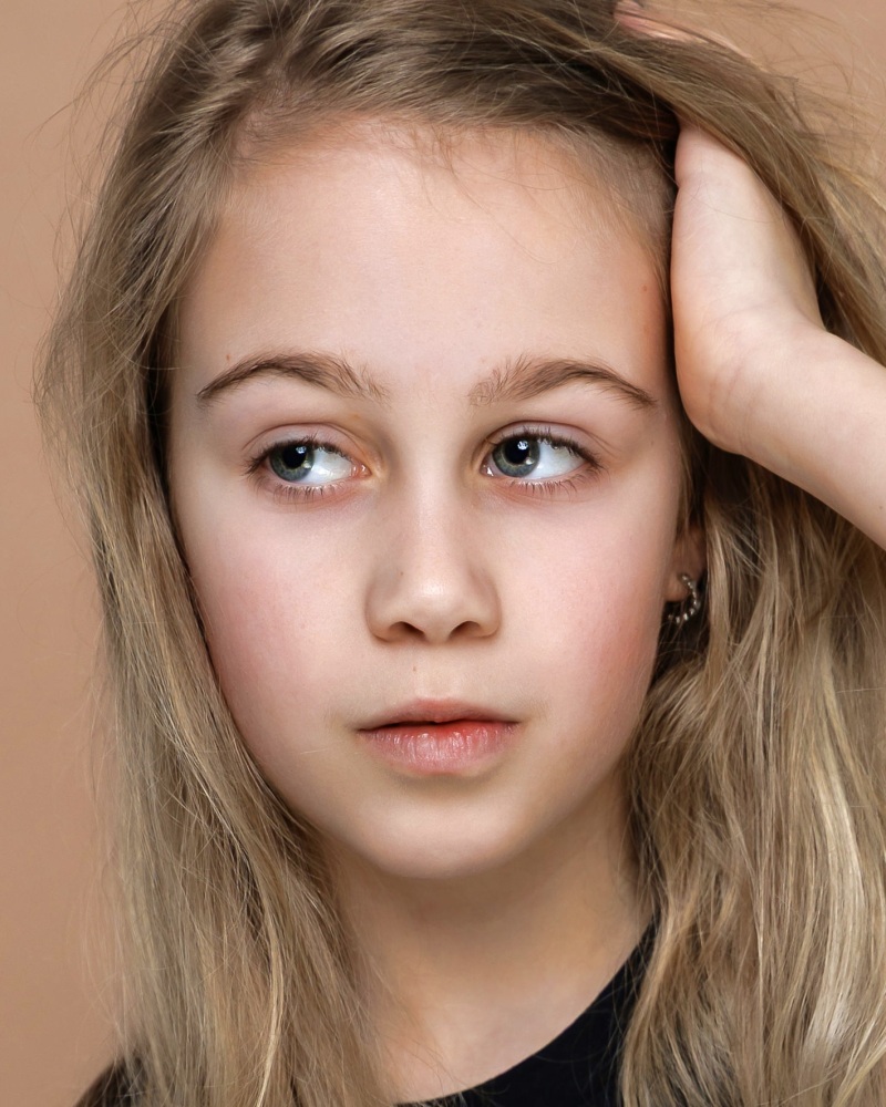 ZAZA Casting model ID: 23679