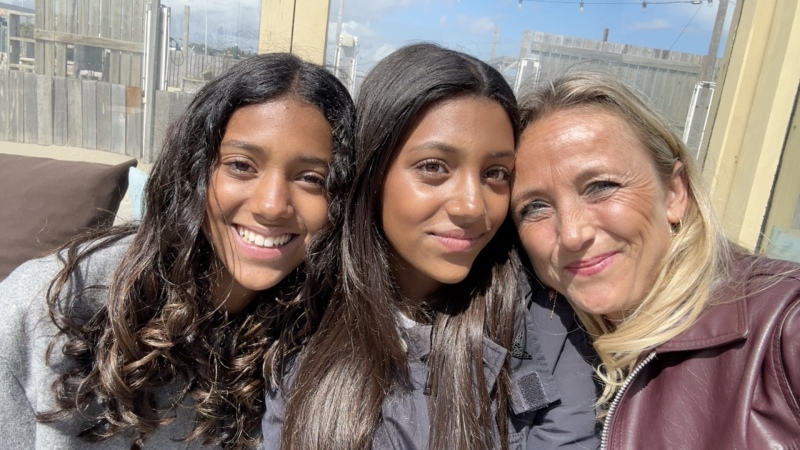 ZAZA Casting familie ID: 1002