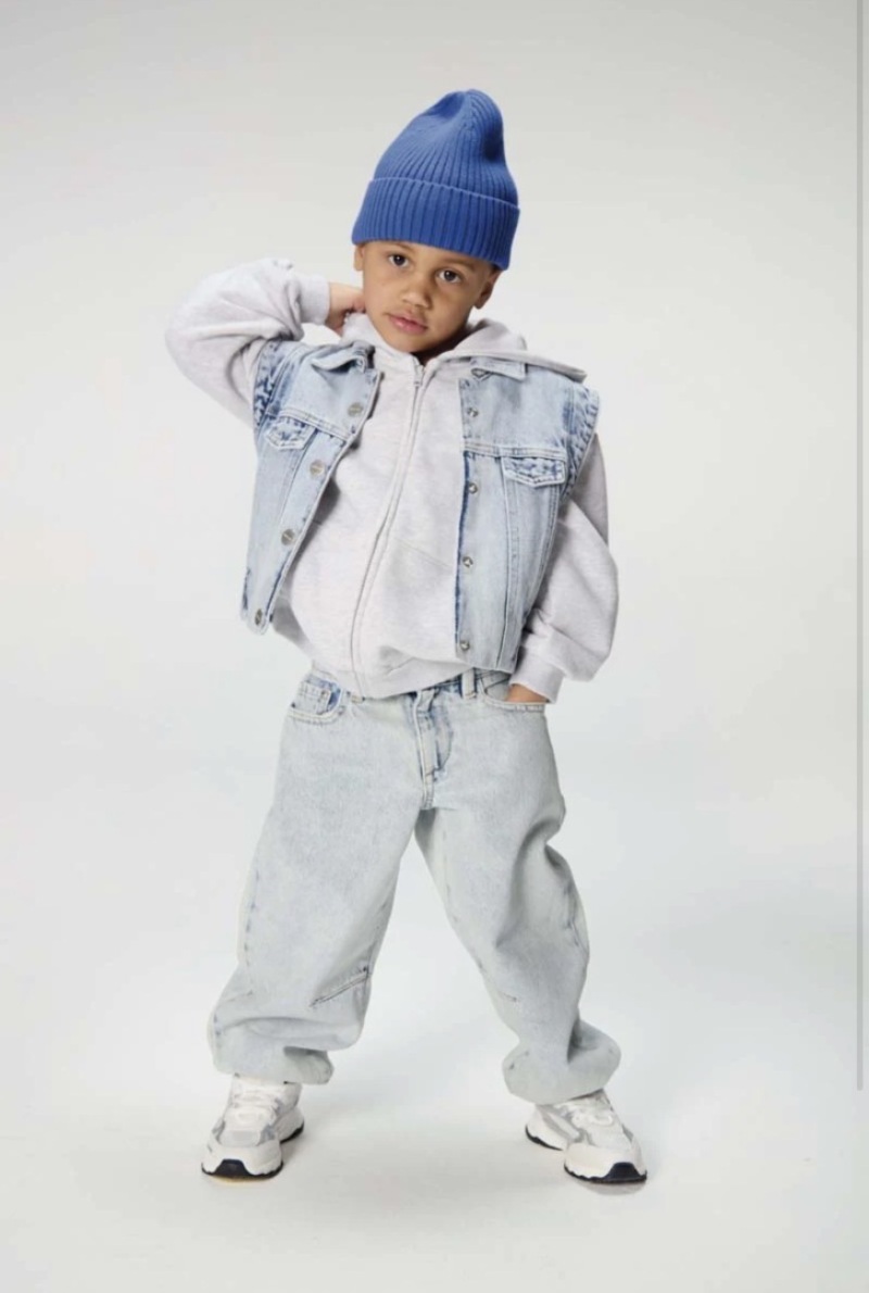 ZAZA Casting model ID: 27893