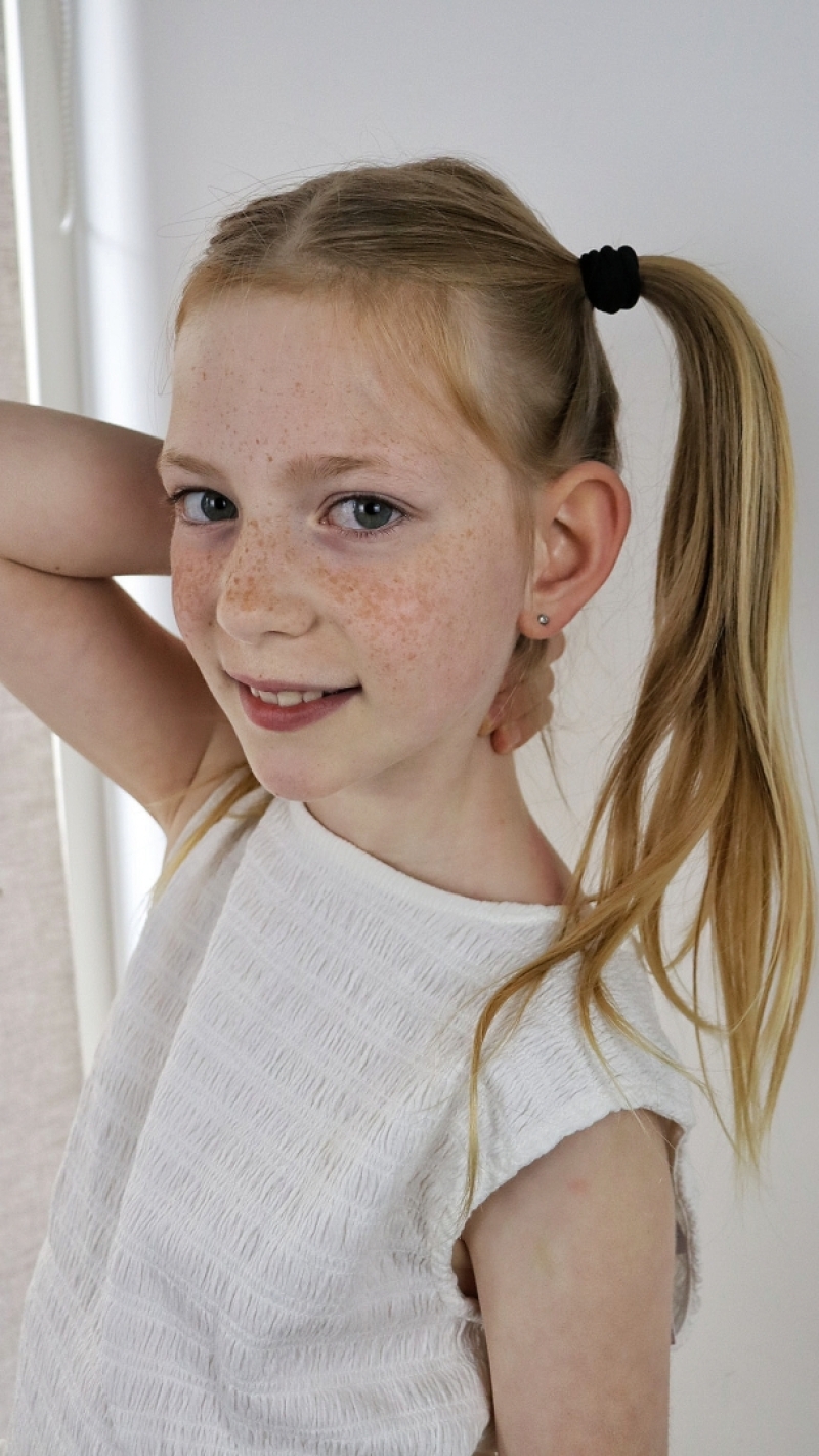 ZAZA Casting model ID: 27849