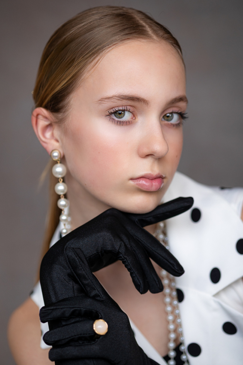 ZAZA Casting model ID: 27289