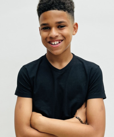 ZAZA Casting model ID: 27899
