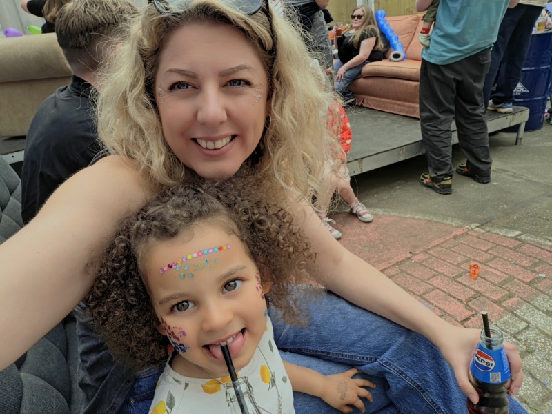 ZAZA Casting familie ID: 870