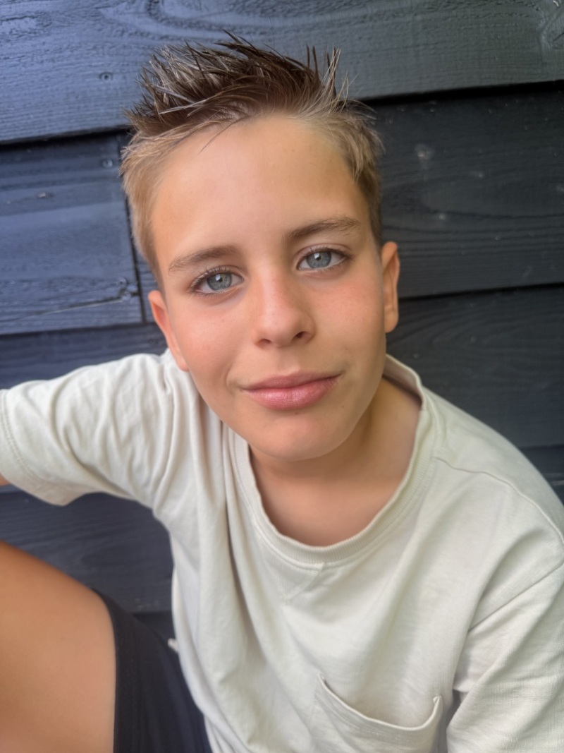 ZAZA Casting model ID: 27924