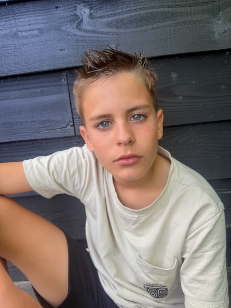 ZAZA Casting model ID: 27924