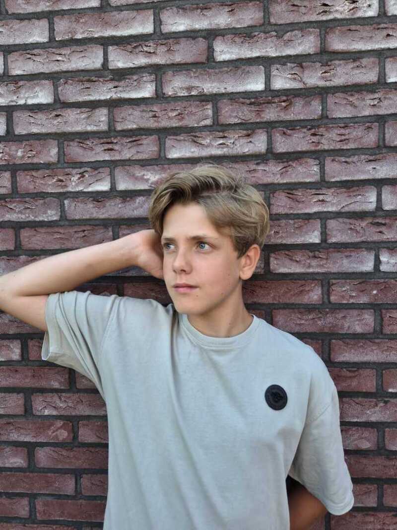 ZAZA Casting model ID: 26539