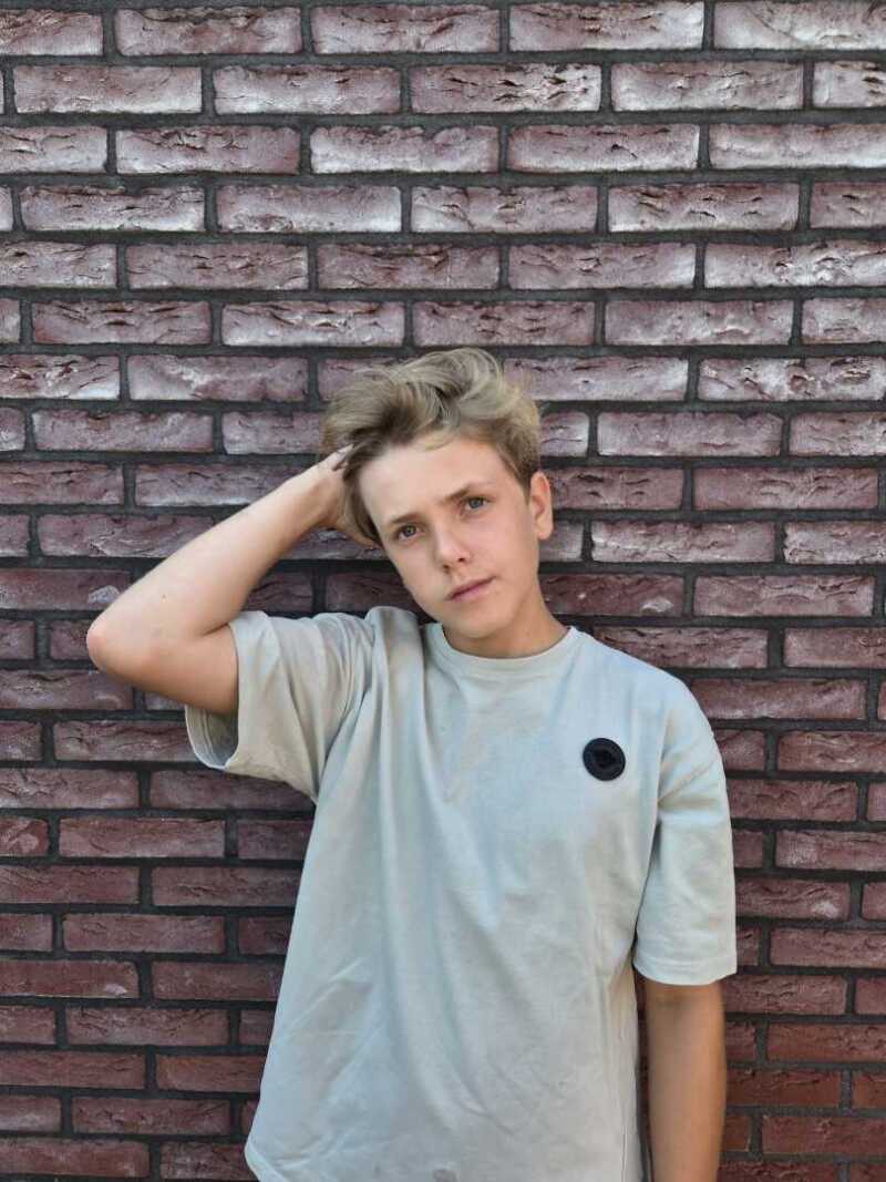 ZAZA Casting model ID: 26539